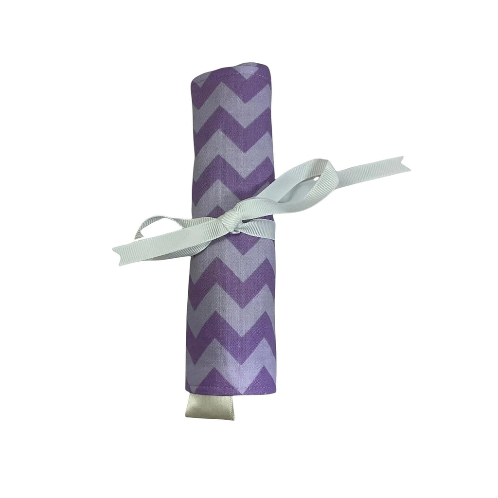 Crochet hook case with purple chevrons, Ergonomic hook organiser, roll up short Dpn case, cat lover gift, knitters gift, crochet storage