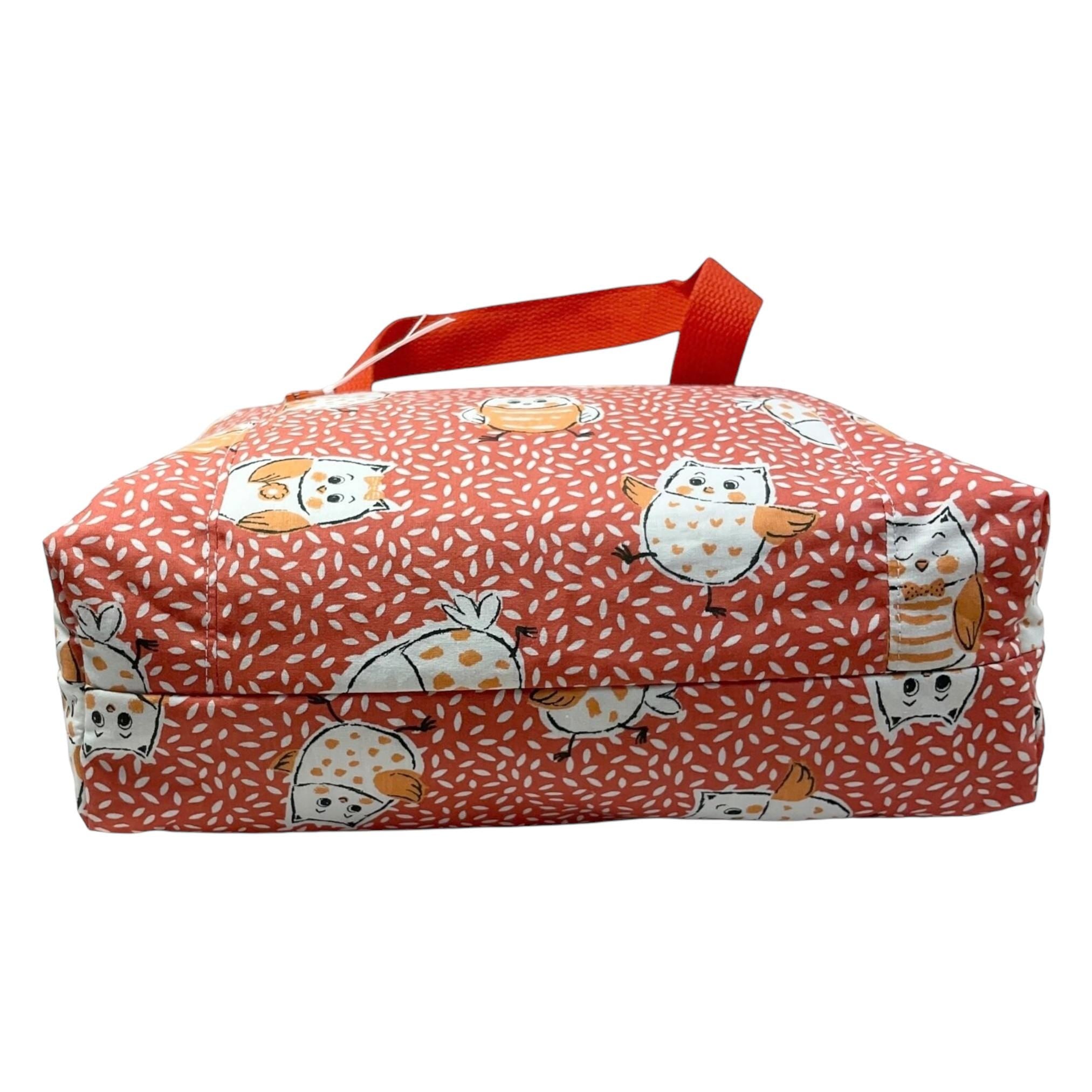 Large owl toiletries bag with handles and zip pocket, bird print Waterproof lined wash pouch, camping  ladies  gift, womens sponge bag