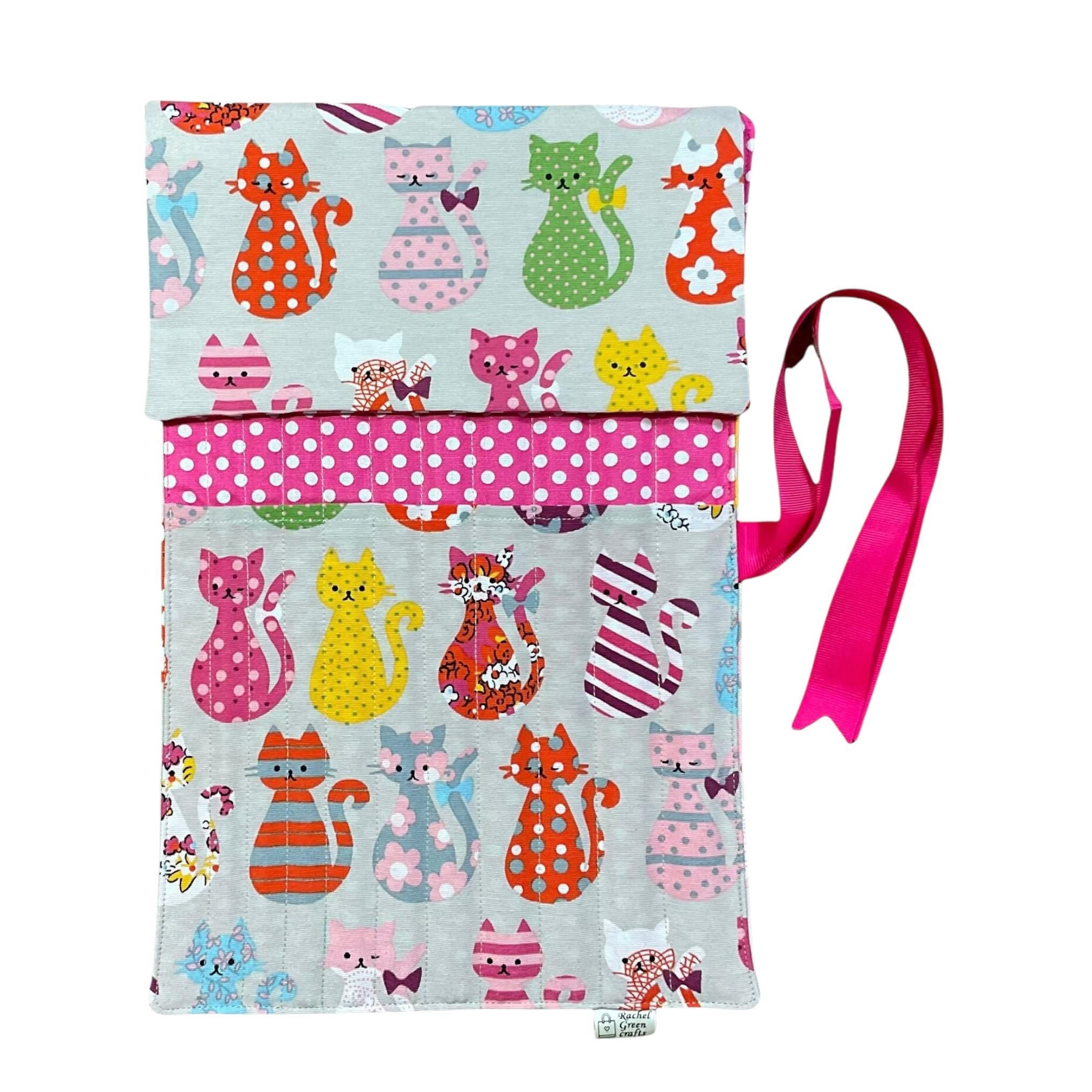 Cat Fabric Knitting Needle Set: Straight Needles Roll-Up Case