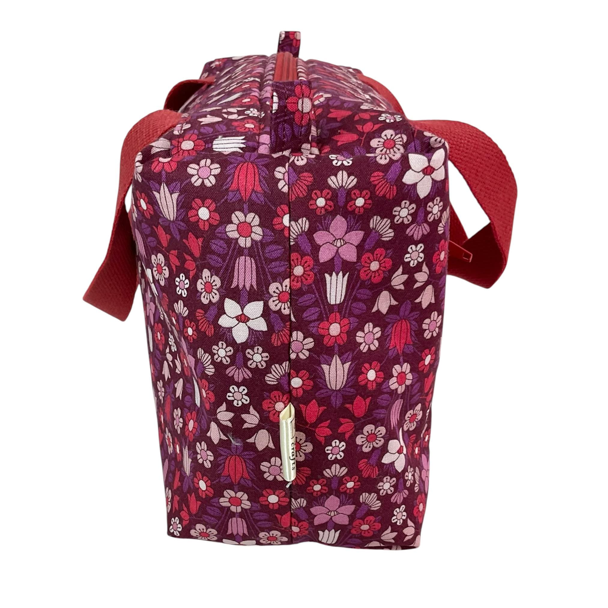 Liberty fabric large toiletries bag with handles and zip pocket, floral Waterproof, ladies sponge wash pouch, Cosmetics bag, ladies gift