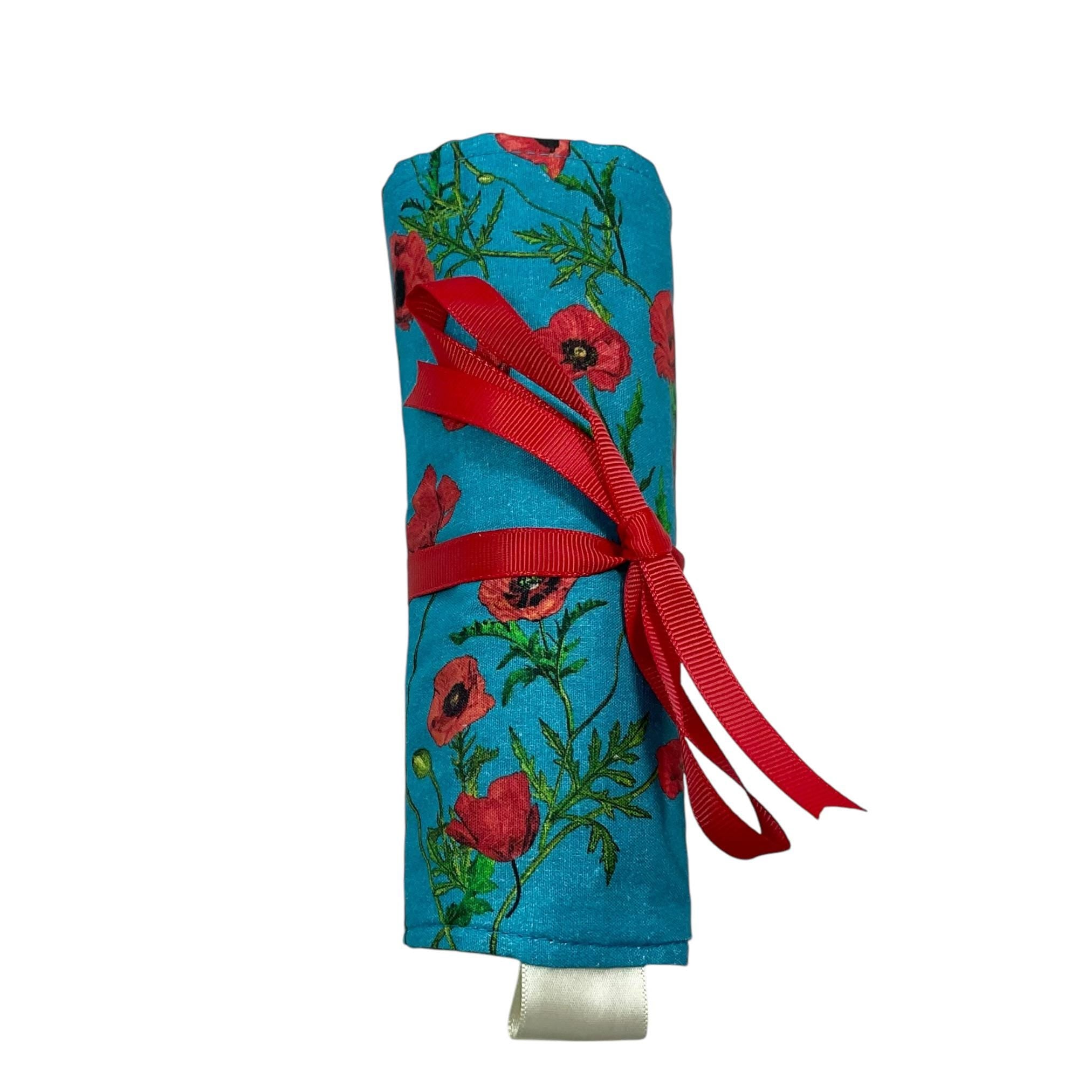 Crochet hook case  with pretty floral poppies print, Ergonomic hook organiser, roll up short Dpn case, crochet lover gift, knitters gift,