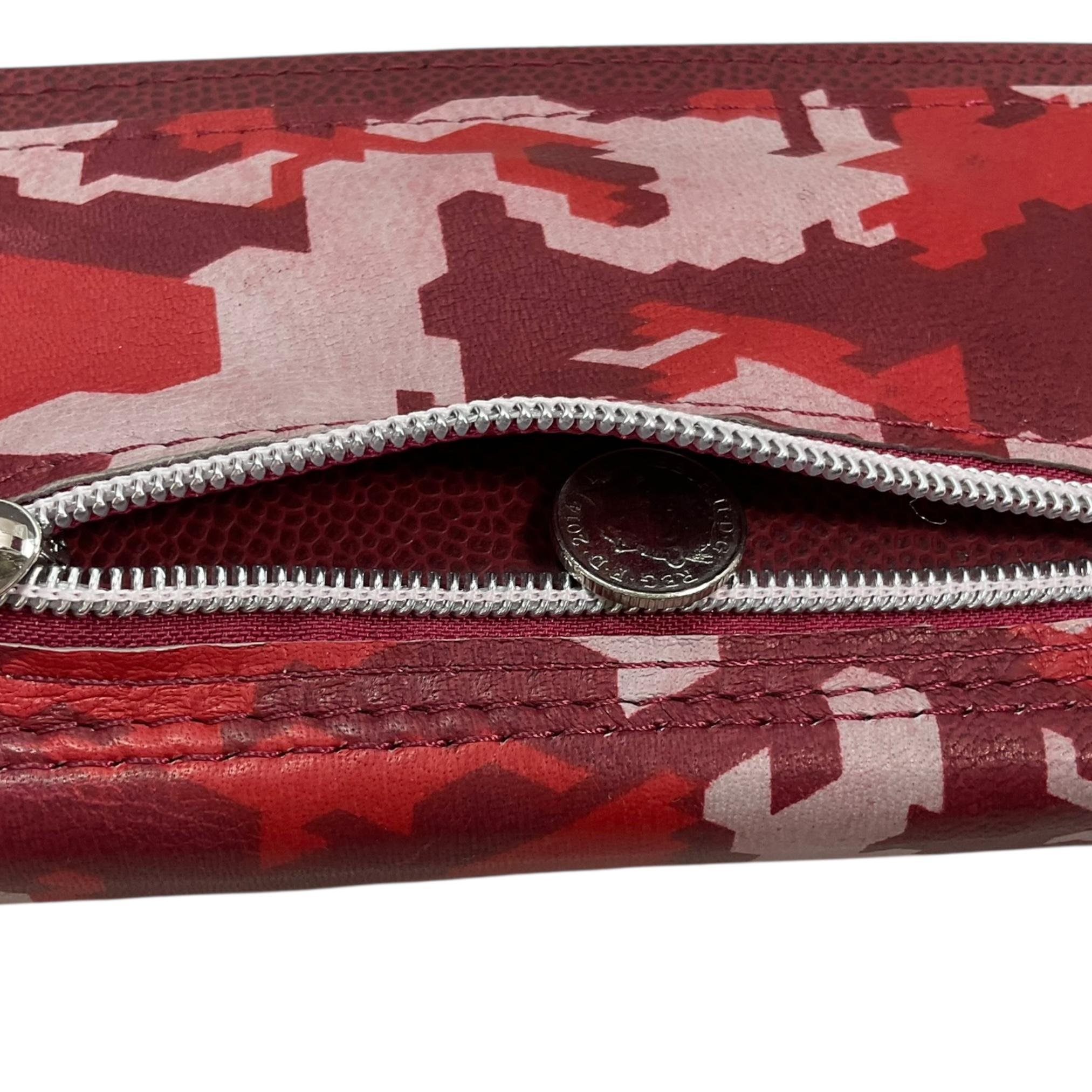Wallet/ purse made from genuine leather
