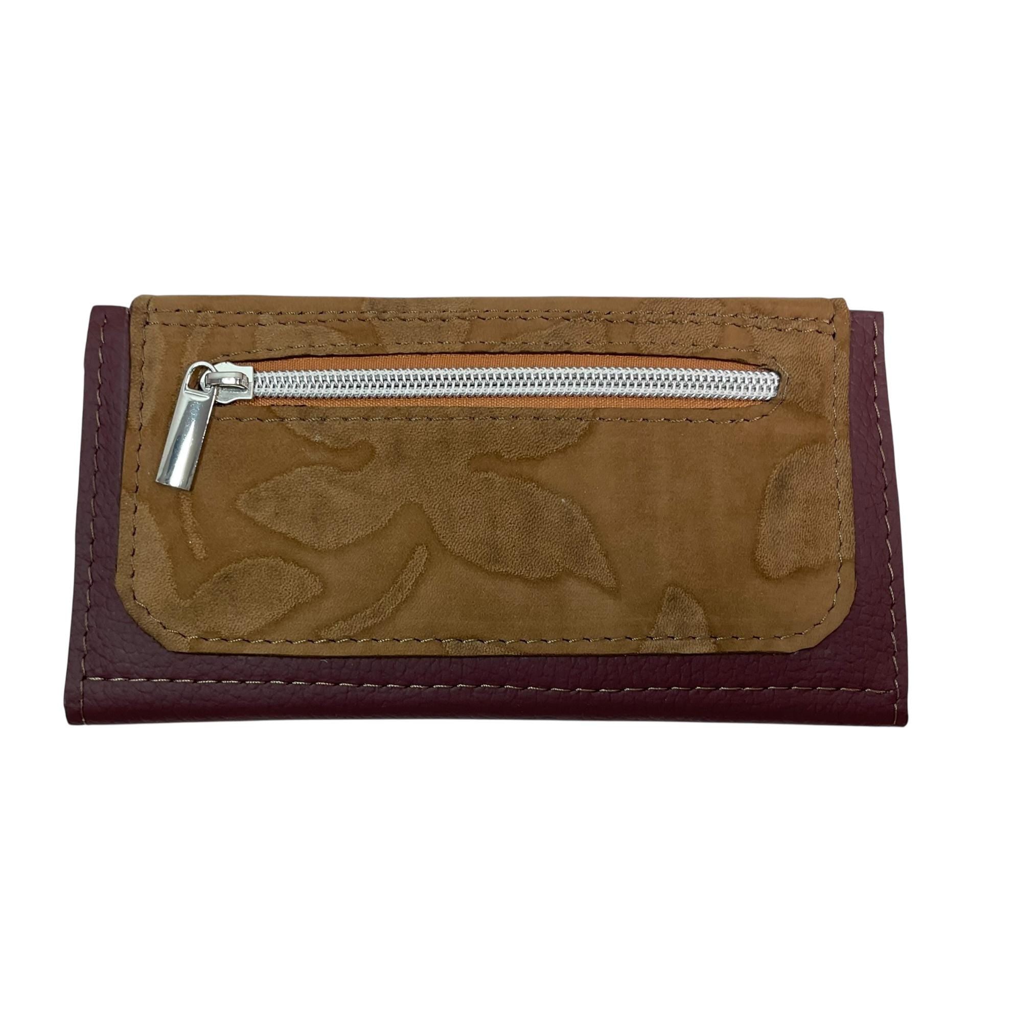 Wallet/ purse made from genuine leather