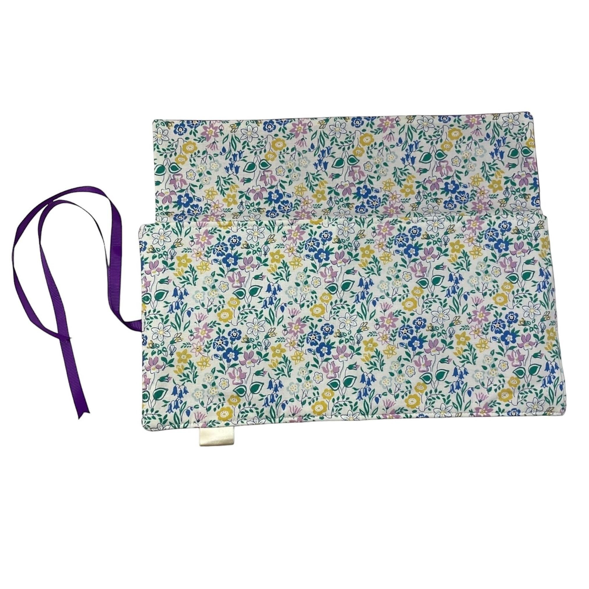 Liberty Floral Crochet Hook Case: Ergonomic Roll-Up Organizer