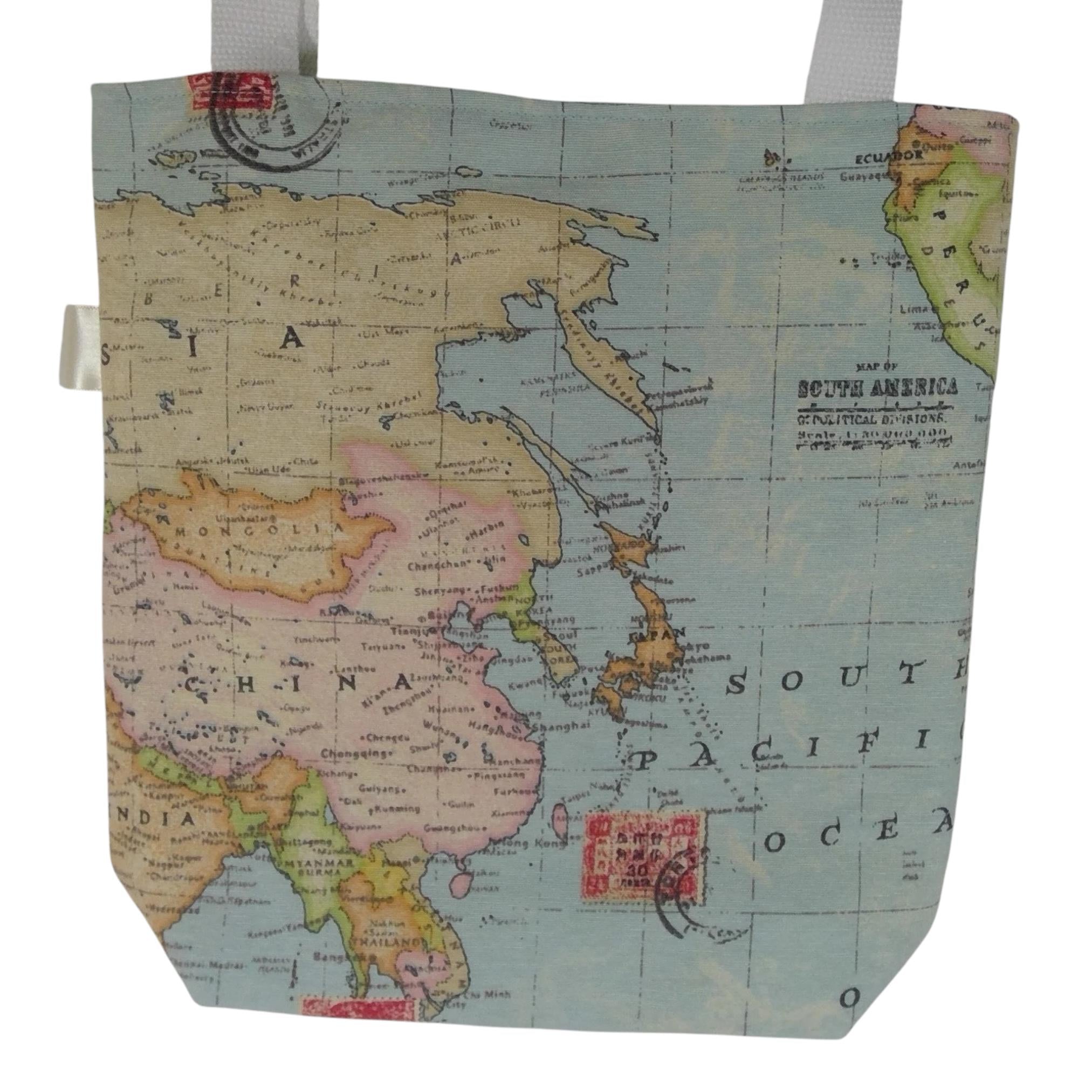 Map print Small cotton canvas tote bag, USA map book purse, lined tote, mini shopping bag, small project bag, girls shoulder purse