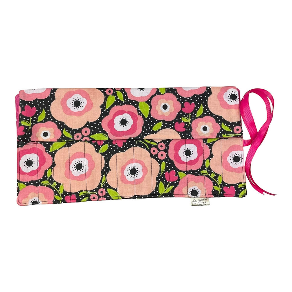 Crochet hook case  with pretty pink floral print, Ergonomic hook organiser, roll up short Dpn case, crochet lover gift, knitters gift,