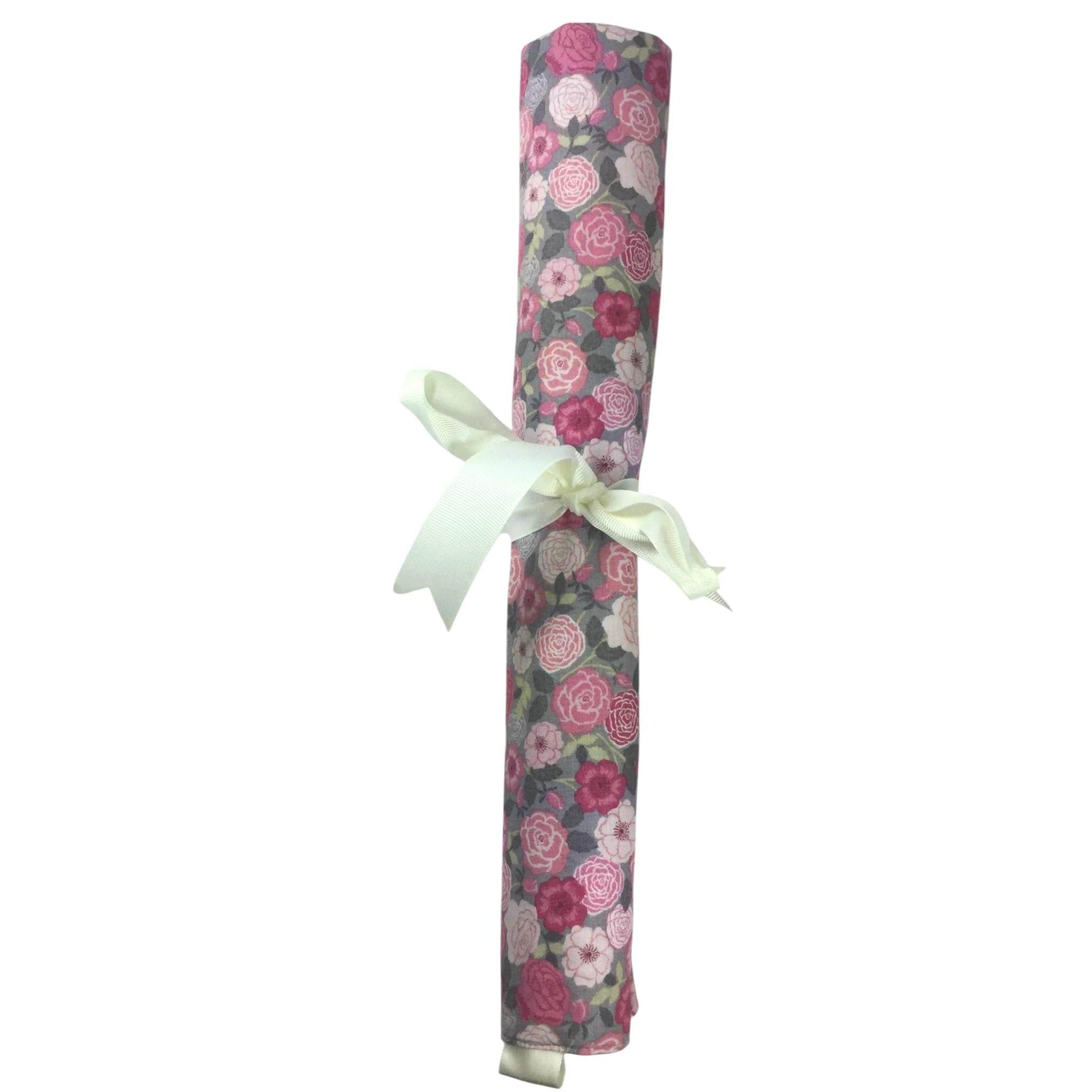 Full set of metal knitting needles in a case with pink floral rose print, straight needles in roll up pouch, gift for knitters