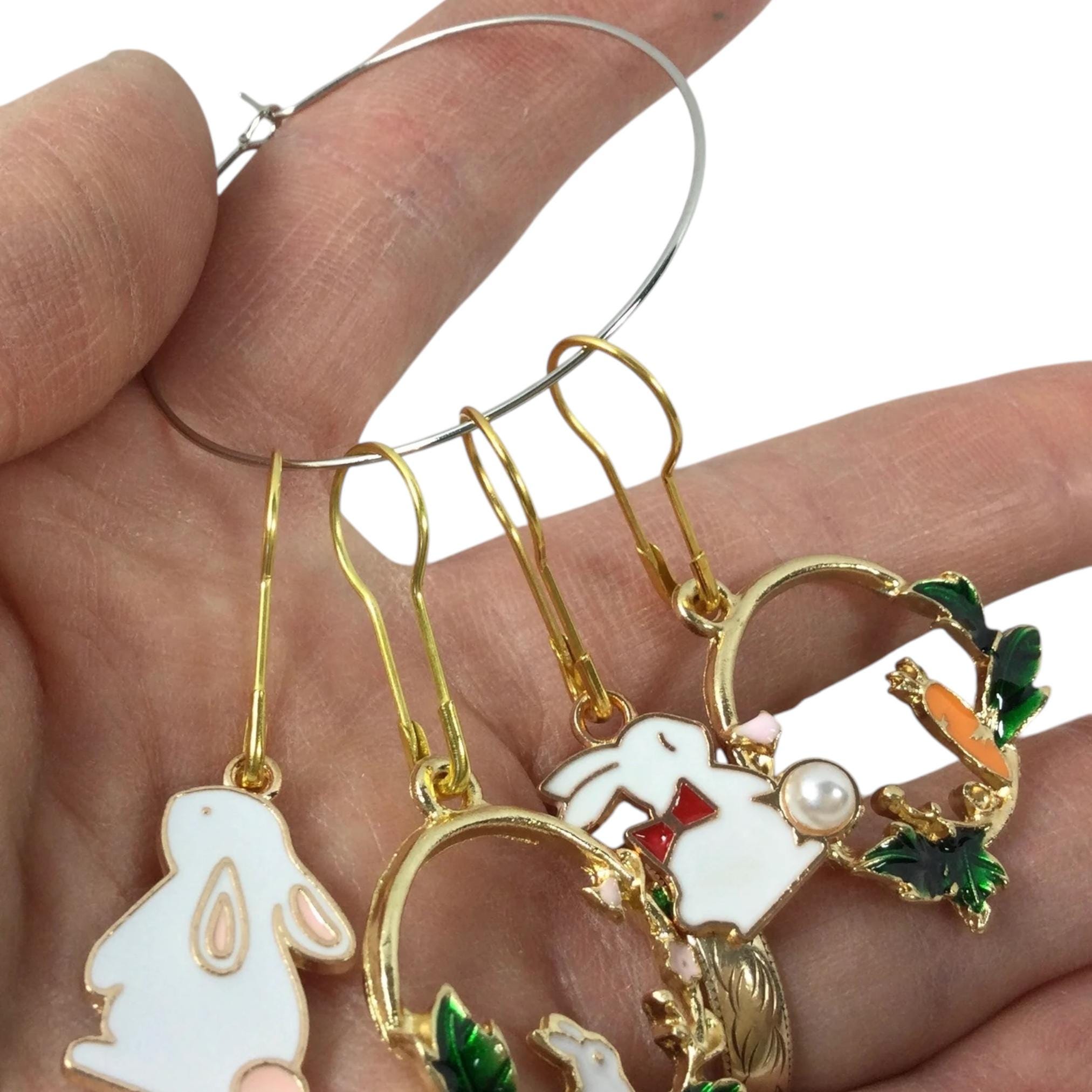 Rabbit stitch markers , enamelled colourful crochet bunny progress charm, knitting markers, lace markers, knitters gift, place keeper