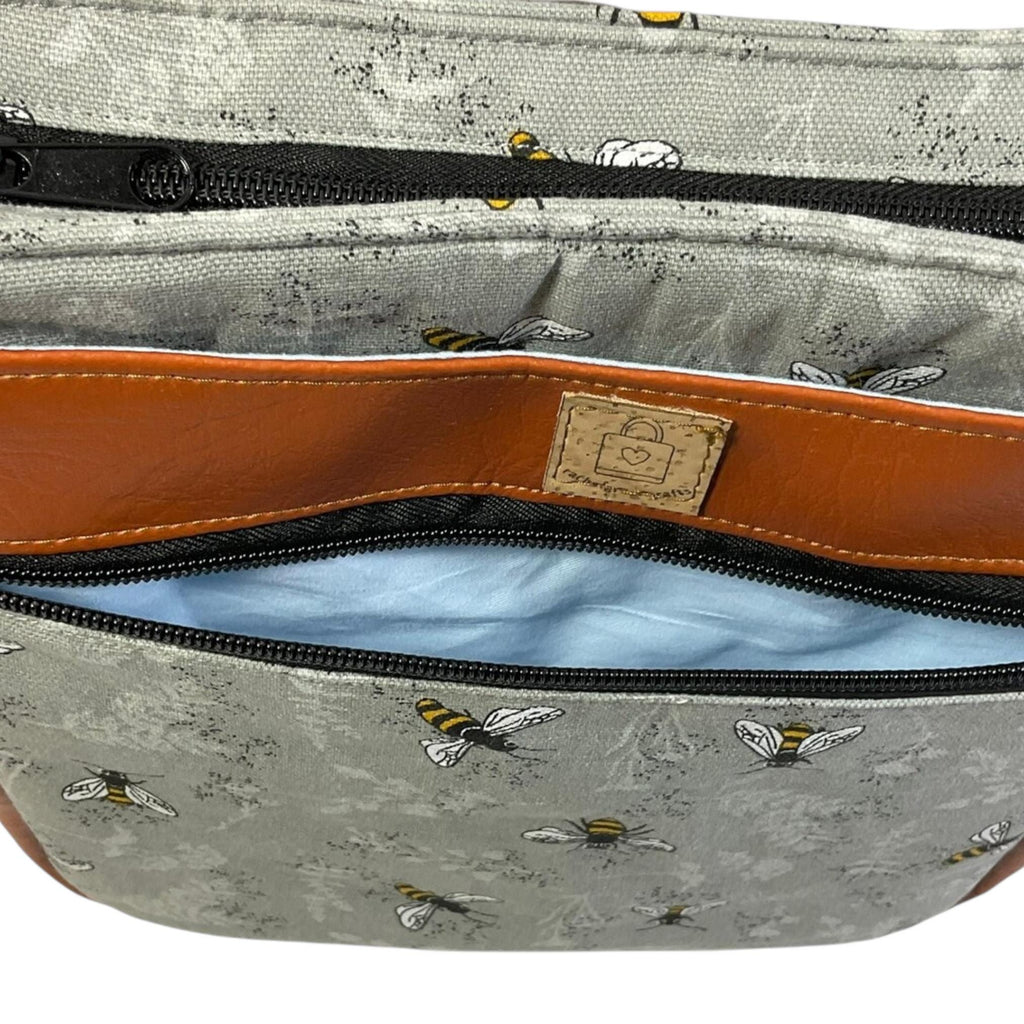 Handbag in faux leather and bee print,  vegan ladies gift, crossbody bag, shoulder zip pouch