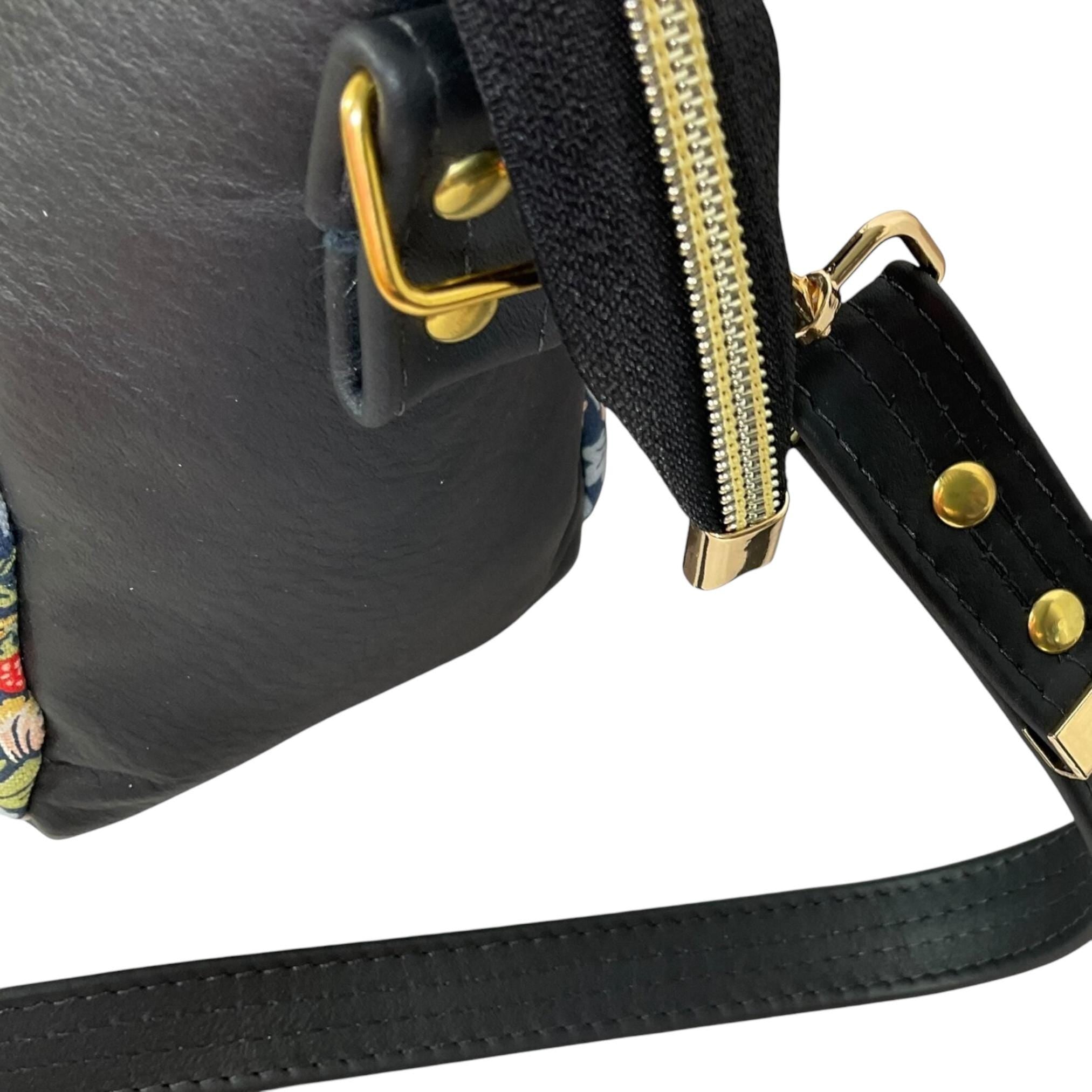 Crossbody Handbag in genuine Leather and strawberry thief print, William Morris print shoulder bag, zip pocket adjustable strap organiser