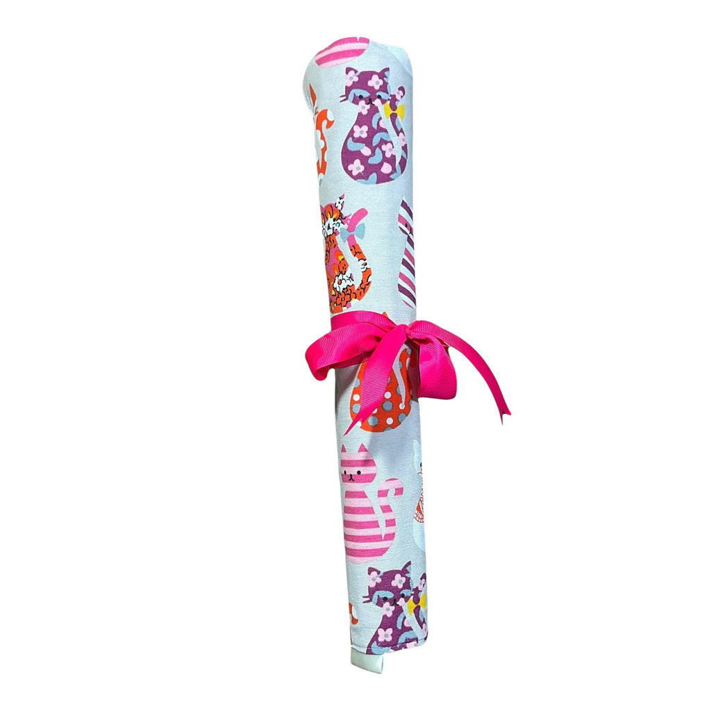 Cat Fabric Knitting Needle Set: Straight Needles Roll-Up Case