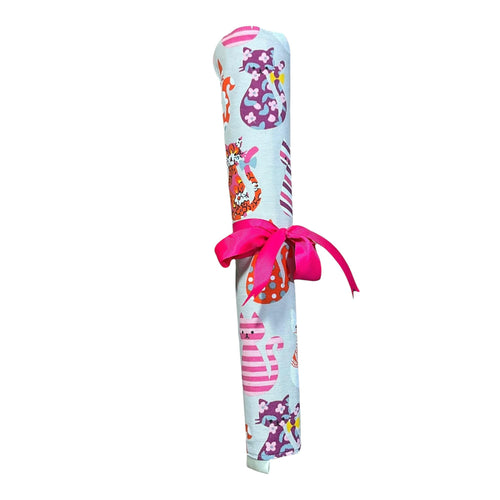 Cat Fabric Knitting Needle Set: Straight Needles Roll-Up Case