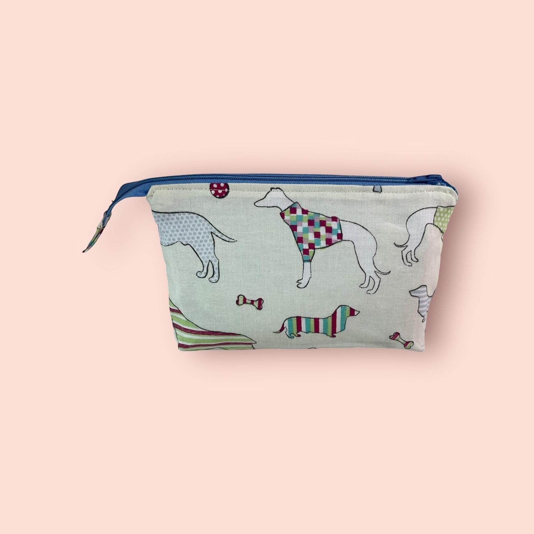cosmetics bag with Dog, Bee, Hedgehog, Makeup Organizer Bag: 3-Section Zipper Pouch