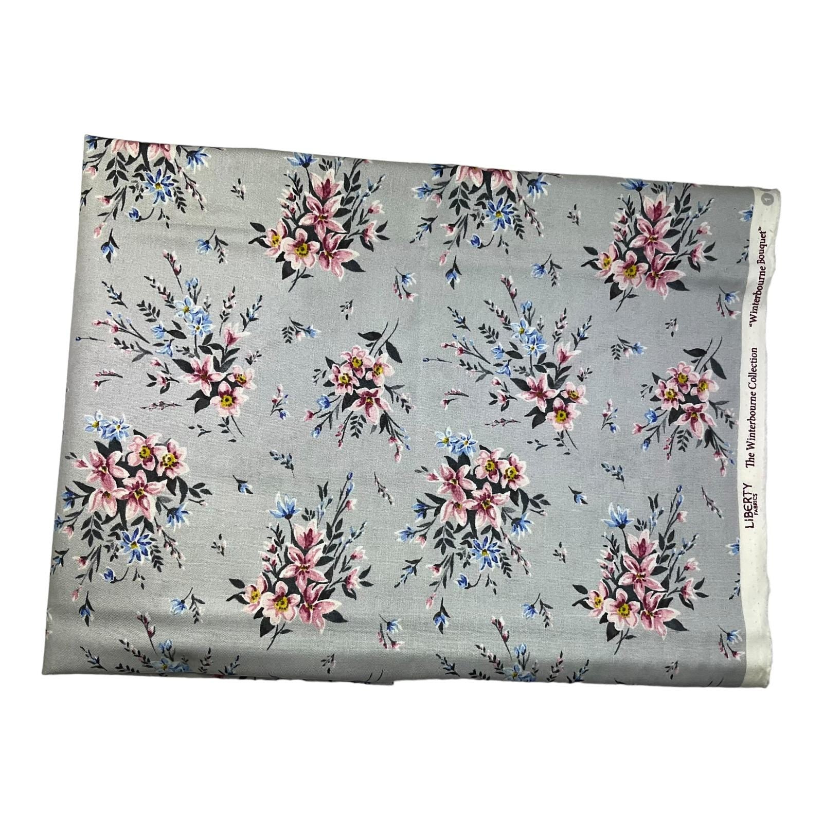 Liberty large toiletries bag with handles and zip pocket, floral Waterproof lined wash pouch, Cosmetics bag, ladies  gift, womens sponge bag
