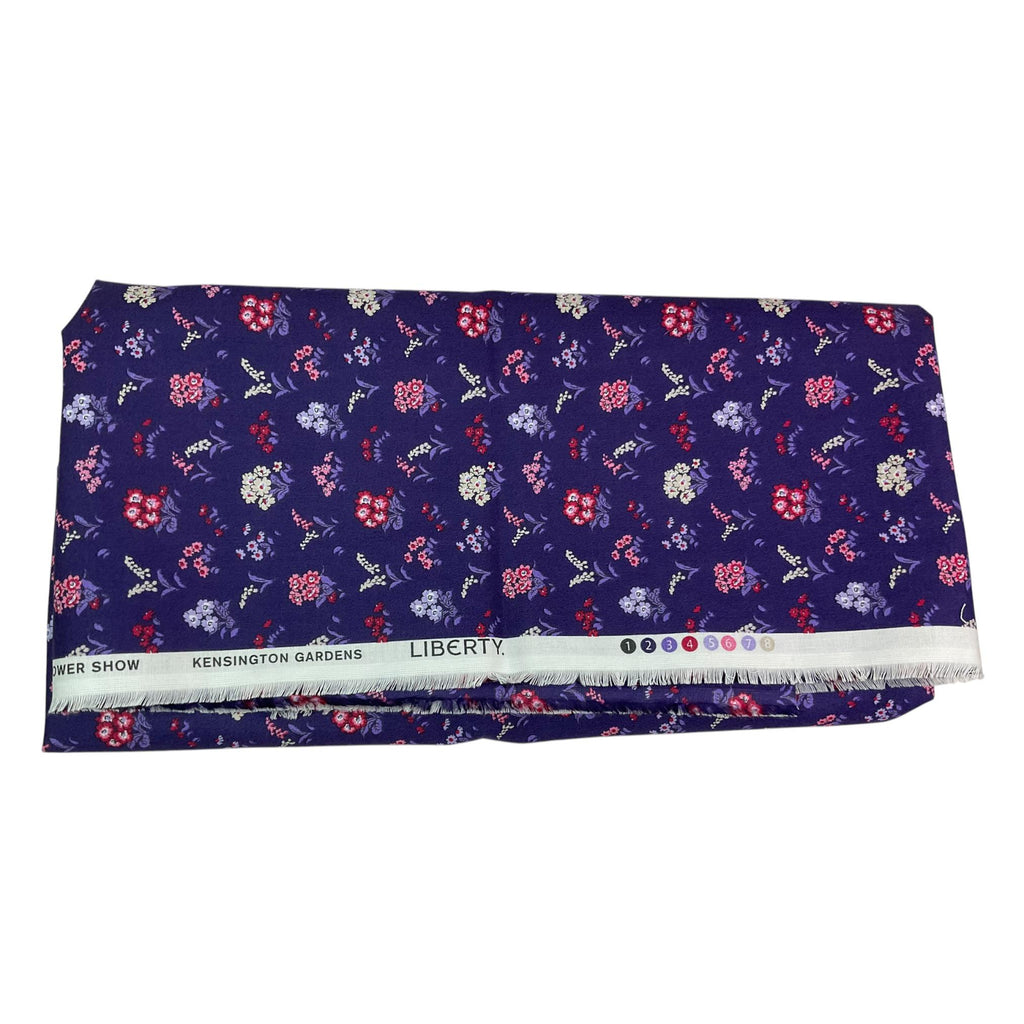 Liberty fabric large toiletries bag with handles and zip pocket, floral Waterproof, ladies sponge wash pouch, Cosmetics bag, ladies gift
