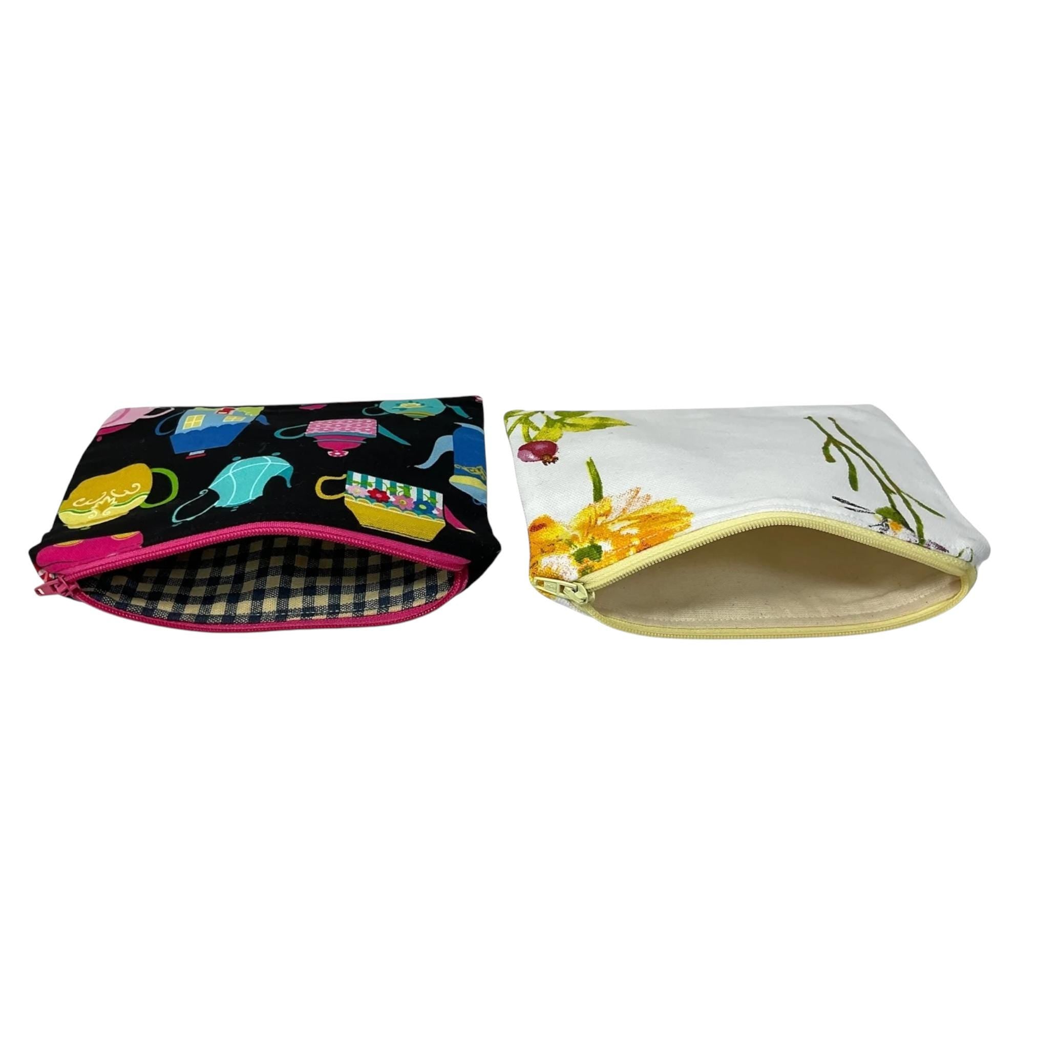 Small Zip Pouch: Cat Coin Purse, Knitting Notions Case