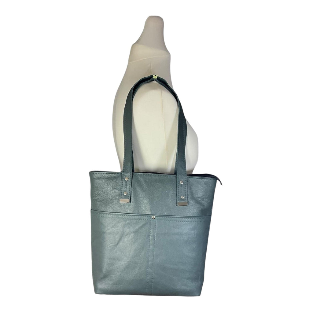 Tote bag made of genuine leather, medium sized brown shoulder bag