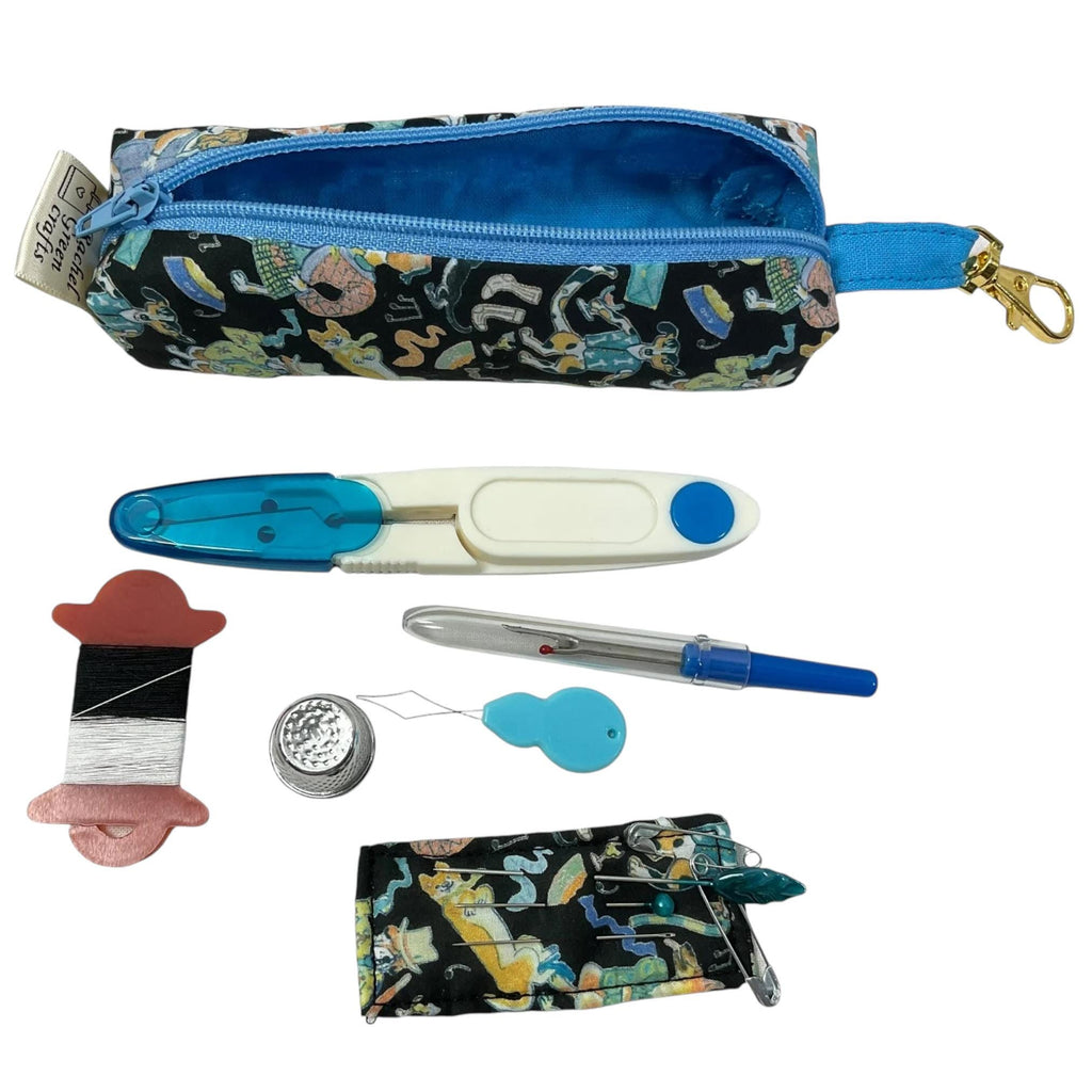 Liberty fabric Mini sewing kit, travel mending case, floral needle case, keychain sewing, sewing notions, stocking filler, ladies gift