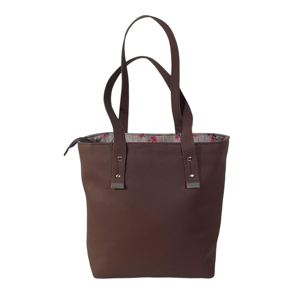 Tote bag made of genuine leather, medium sized brown shoulder bag