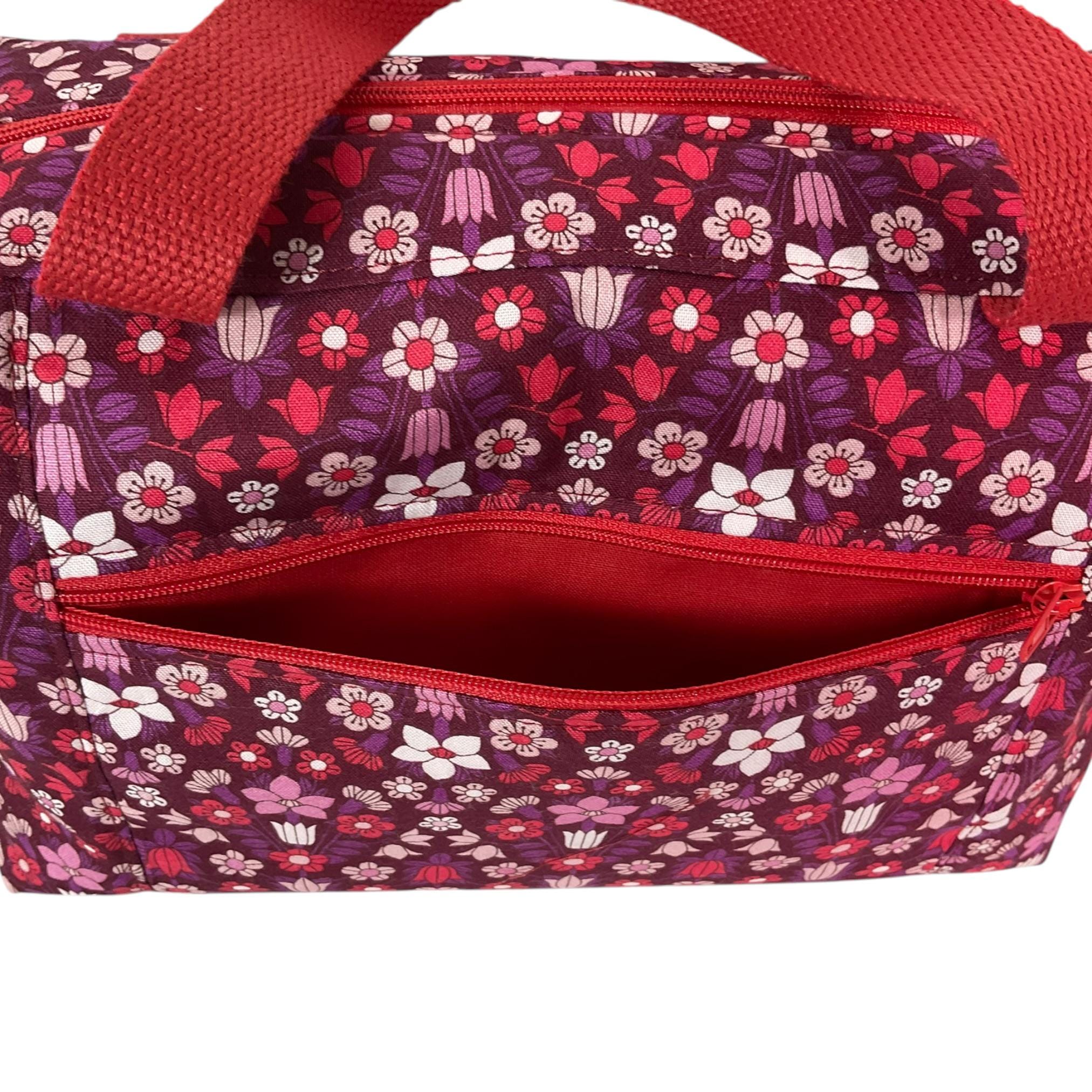 Liberty fabric large toiletries bag with handles and zip pocket, floral Waterproof, ladies sponge wash pouch, Cosmetics bag, ladies gift