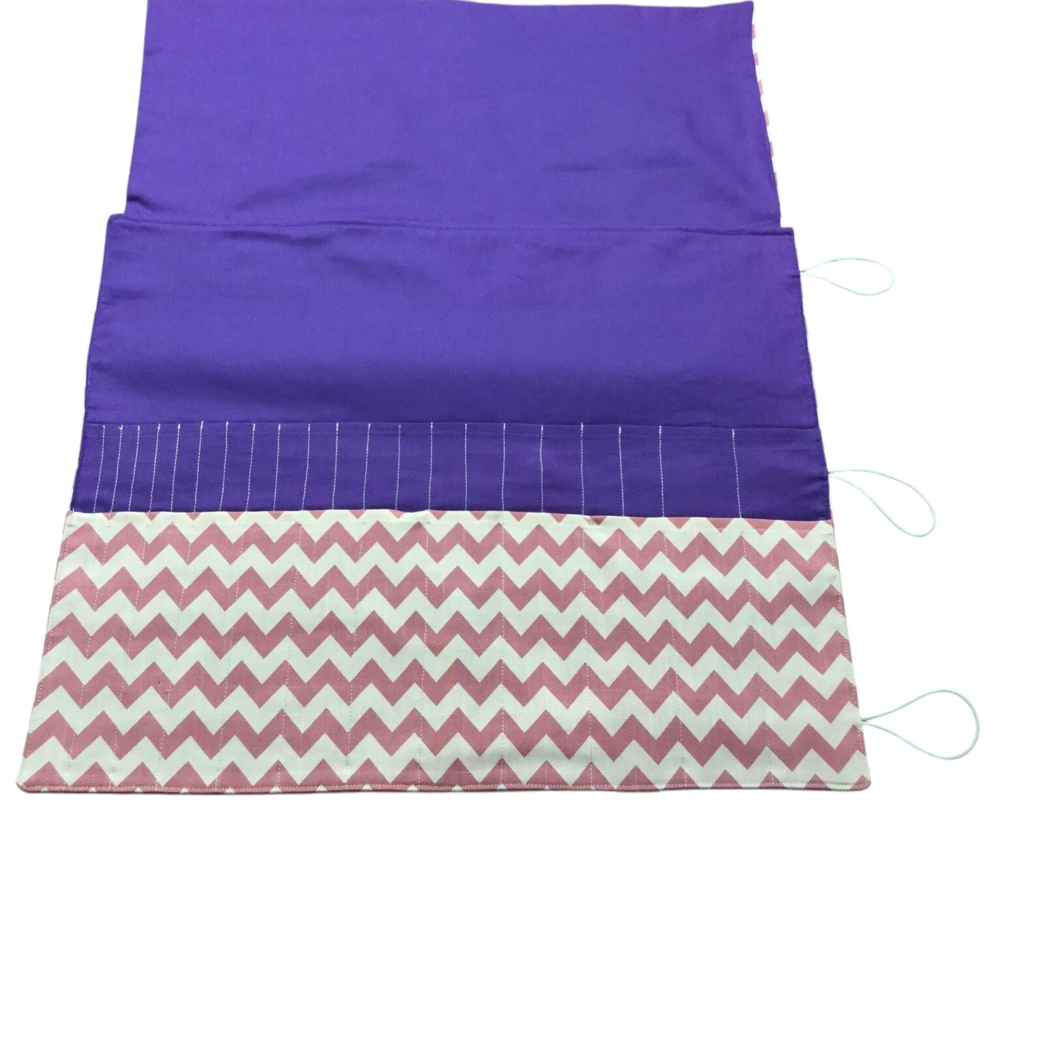 Straight and double pointed knitting needle case with pink chevrons, knitting needle pouch, needle storage, long needles wallet, sock needle
