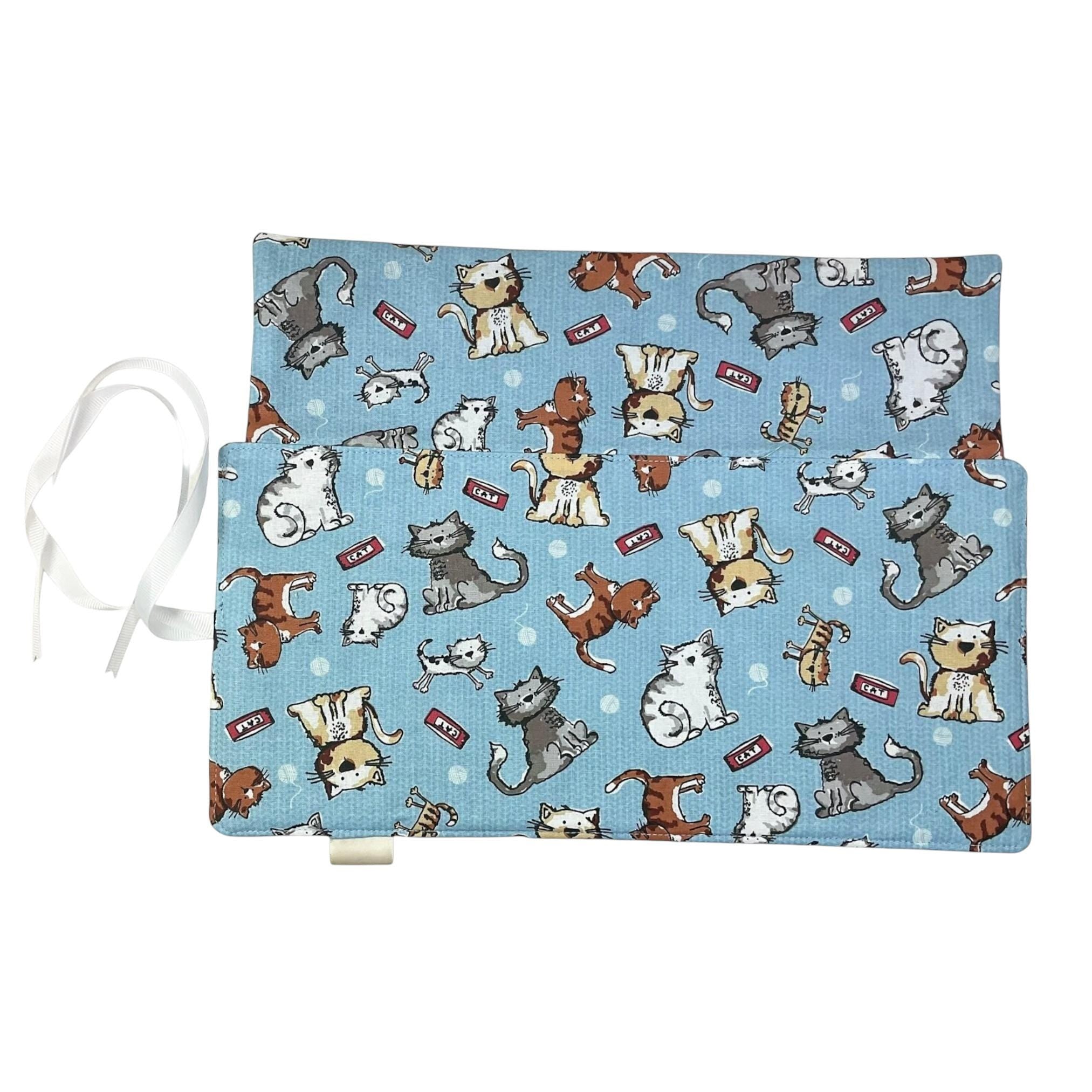 Crochet hook case with cats, Ergonomic hook organiser, roll up short Dpn case, cat lover gift, knitters gift, Crochet gift, crochet storage