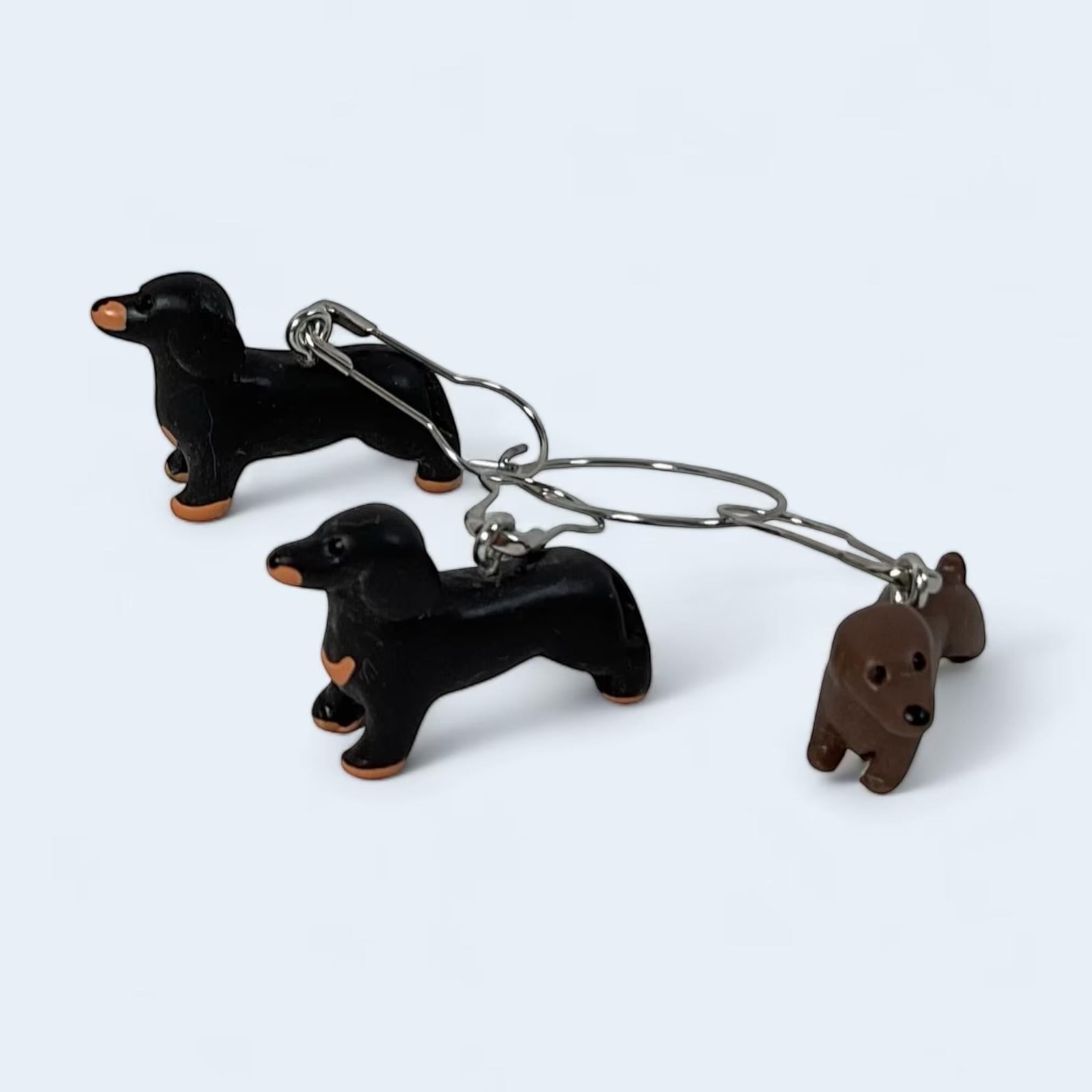 Dog Stitch markers for knitting and crochet, 3D daschund progress charms, sausage dog crochet lace markers, knitters gift , place keeper