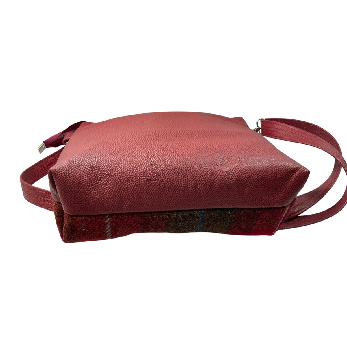 Handbag in genuine leather and red tartan Harris tweed