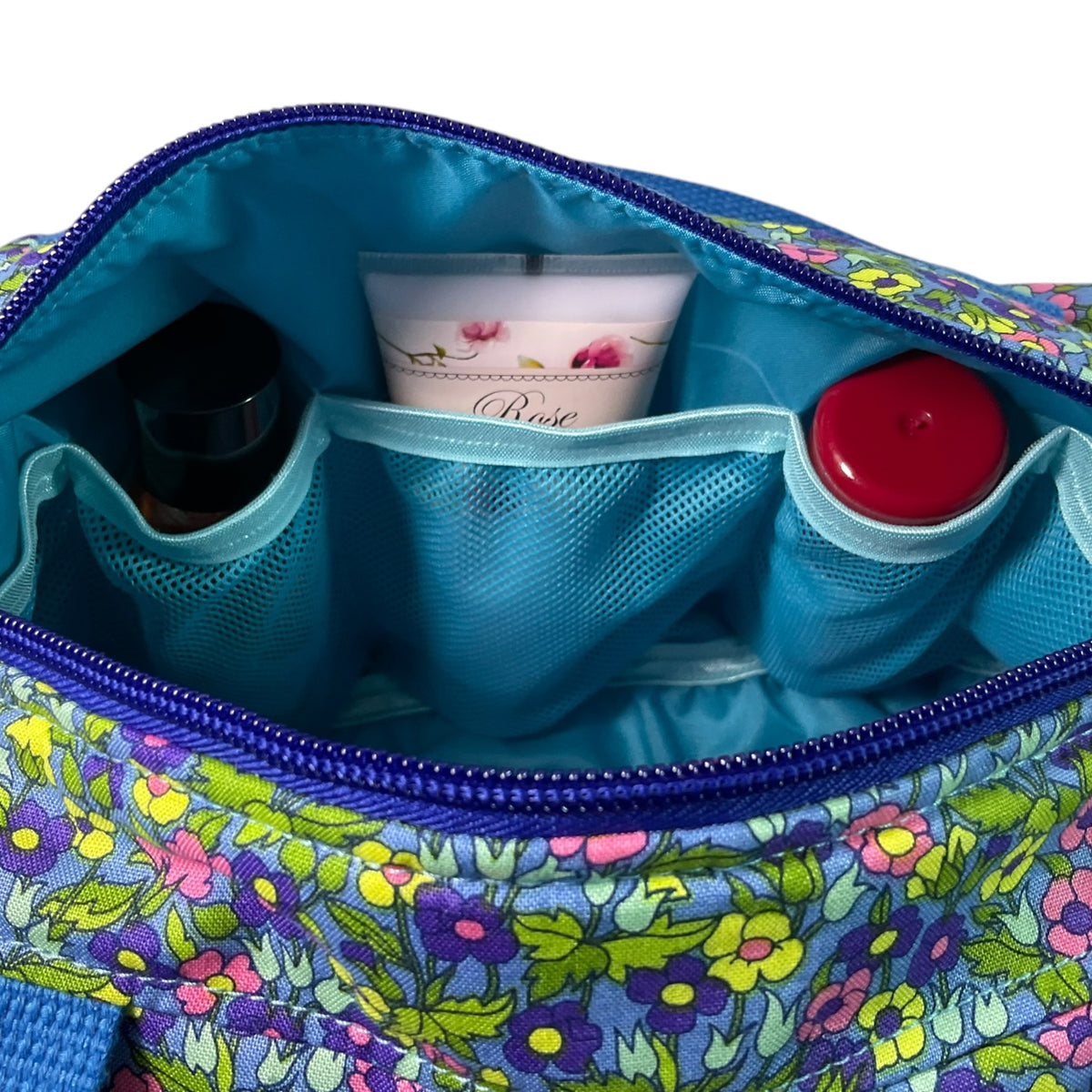 Liberty large poppy floral toiletries bag with handles and zip pocket (Copy)
