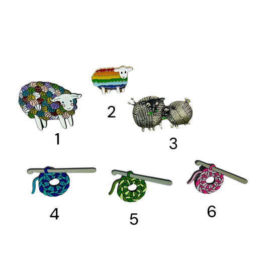 Knitting & Crochet badge Pin