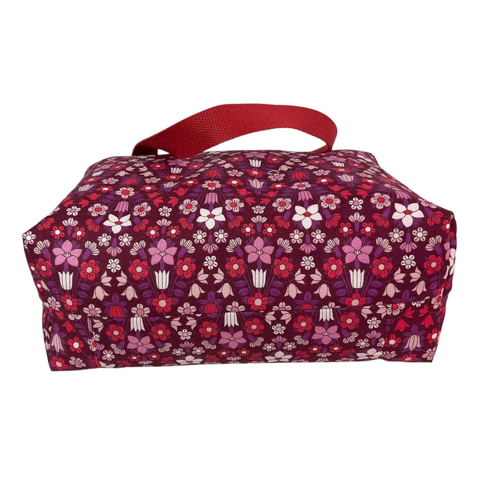 Liberty fabric large toiletries bag with handles and zip pocket, floral Waterproof, ladies sponge wash pouch, Cosmetics bag, ladies gift