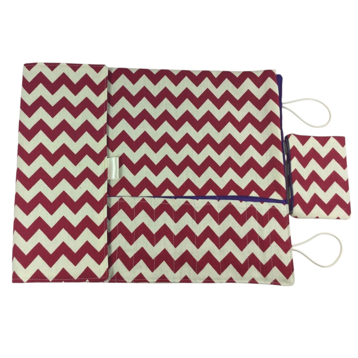 Red chevron interchangeable and double pointed knitting needle case