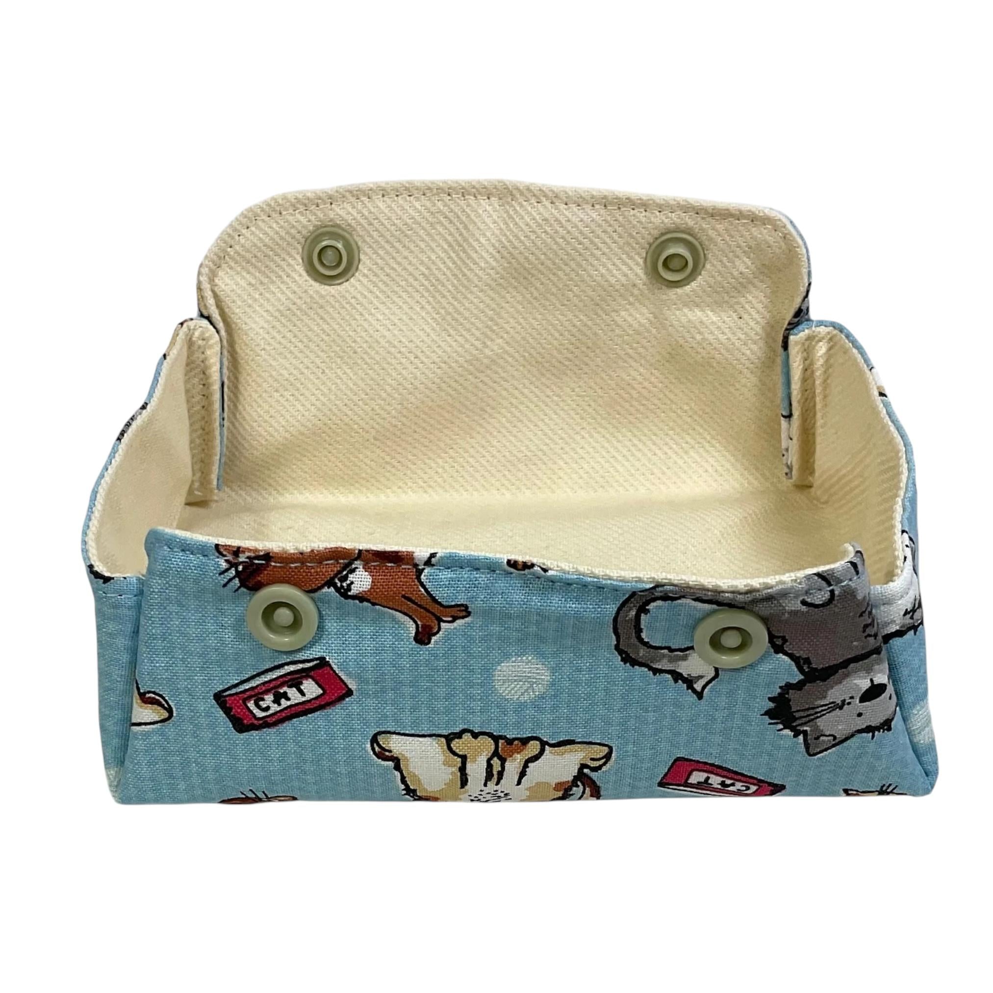Dog & Cat Print Coin Purse: Fold Up Knitting Notions Pouch