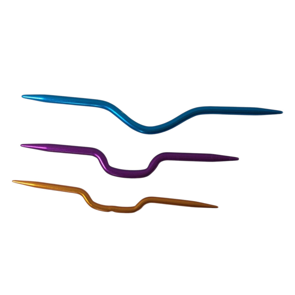 Set of 3 coloured aluminium bent cable needles in varying sizes