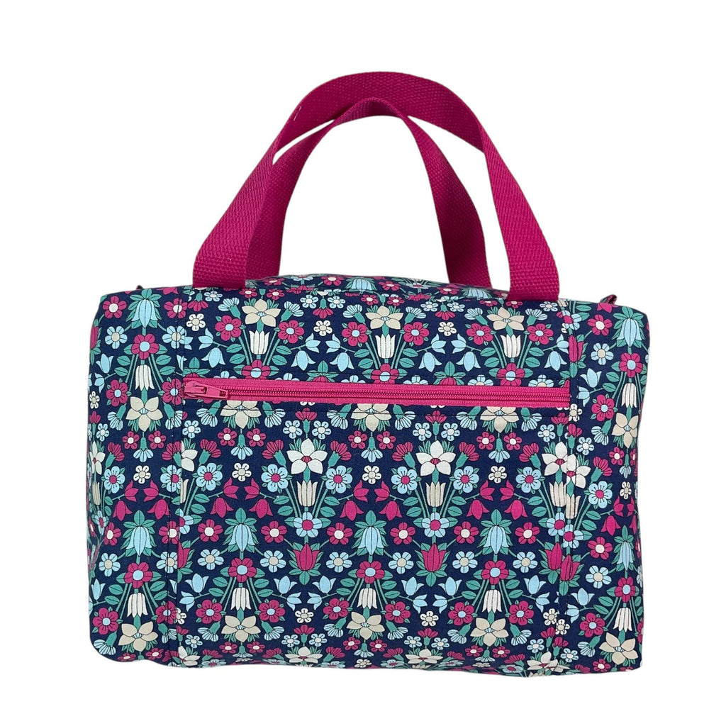 Liberty fabric large toiletries bag with handles and zip pocket, floral Waterproof, ladies sponge wash pouch, Cosmetics bag, ladies gift