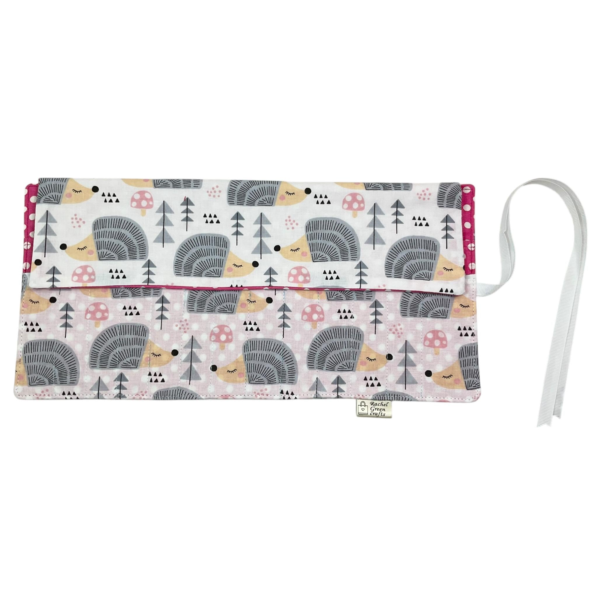 Crochet hook case with hedgehogs, Ergonomic hook organiser, roll up  case, hedgehog lover gift, knitters gift, Crochet gift, crochet storage