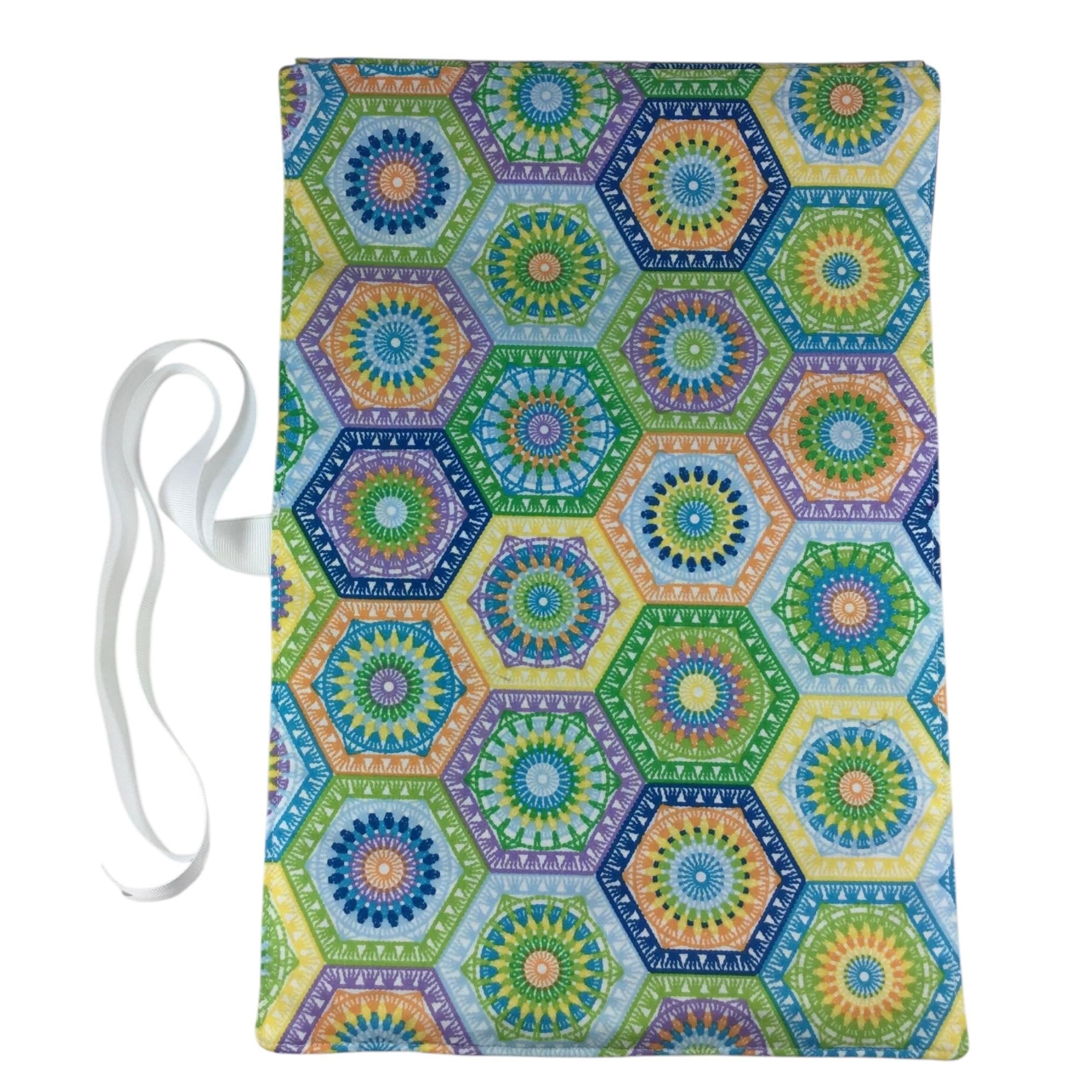 Floral Mandala Knitting Needle Set: Roll-Up Case, Straight Needles