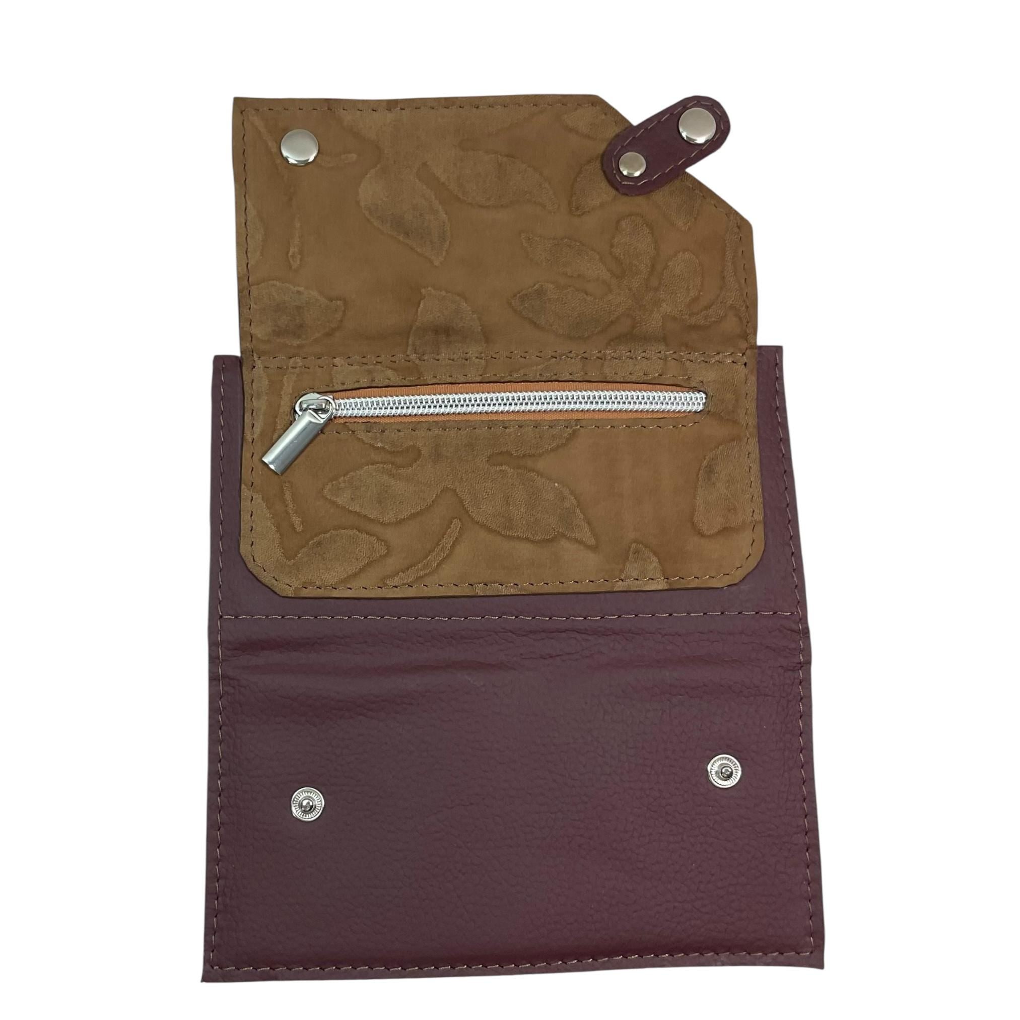 Wallet/ purse made from genuine leather