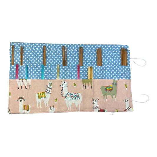 Double pointed knitting needle case with llamas
