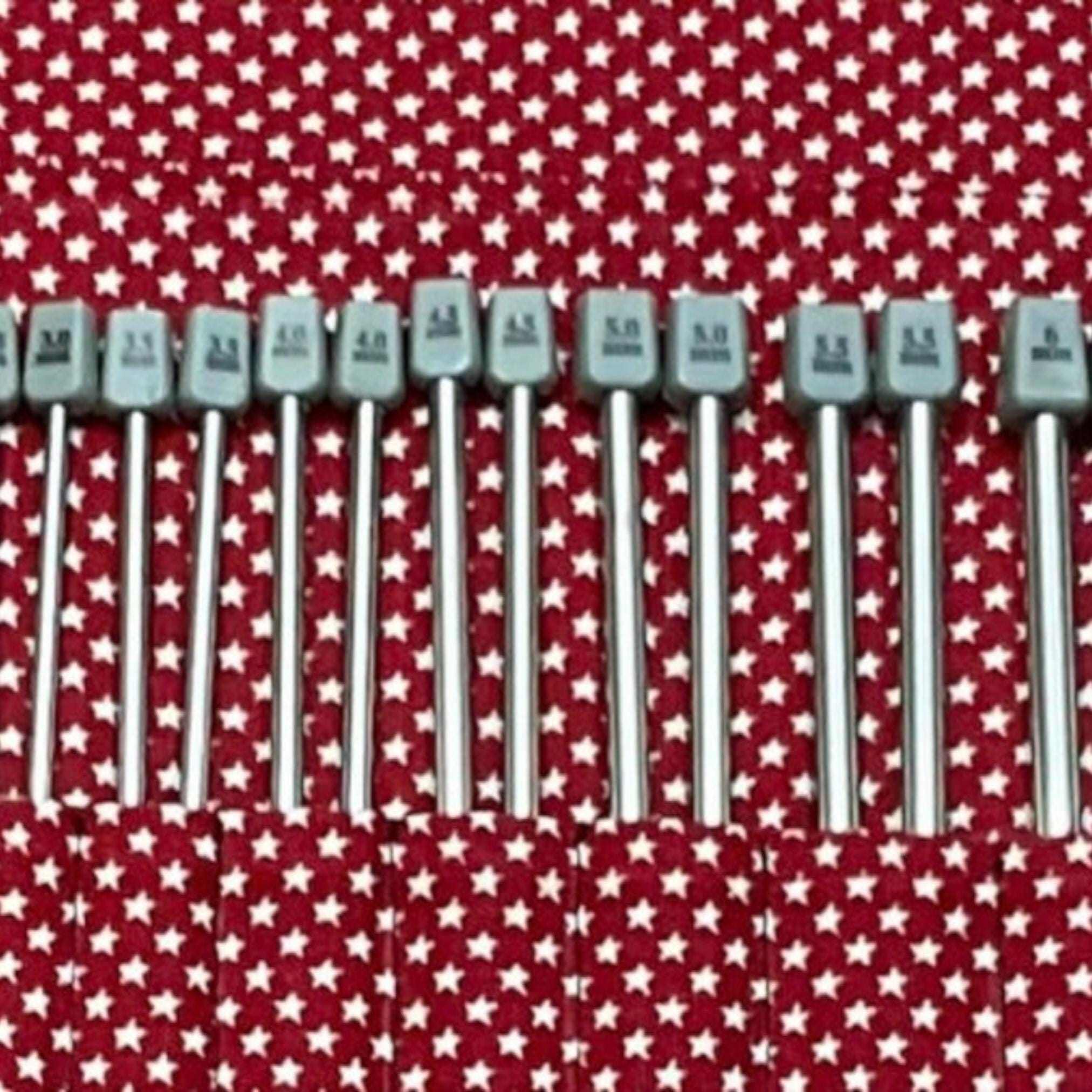 Knitting Needle Set in Sheep Print Roll-Up Case